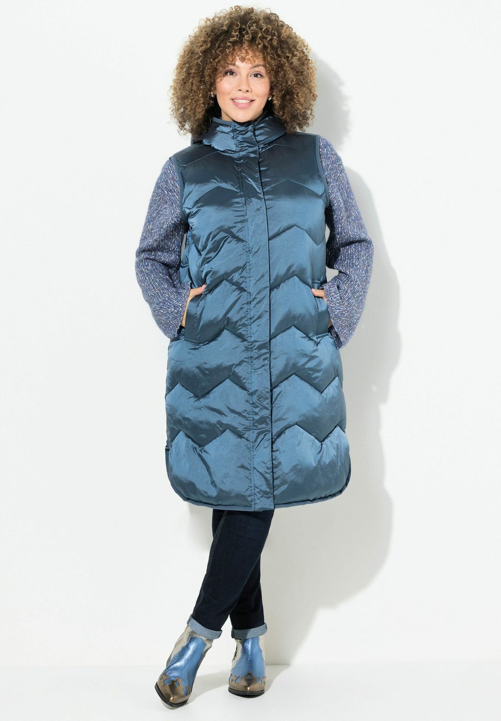 Жилет Ulla Popken, деним, Серый, Жилет Ulla Popken, деним
Жилет Ulla Popken, деним, Серый, Жилет Ulla Popken, деним