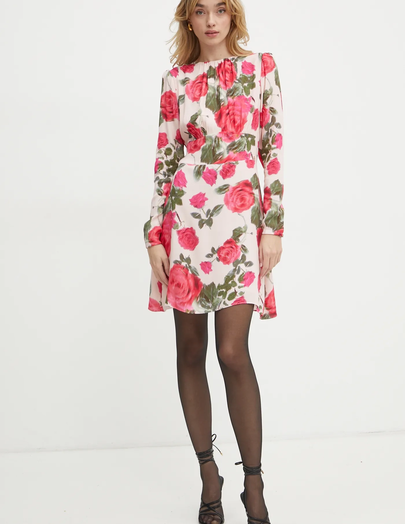 РЕЙЧЕЛ платье Guess, розовый
РЕЙЧЕЛ платье Guess, розовый