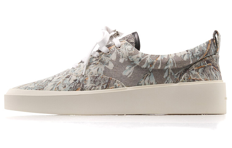 Стильные мужские кеды для скейтбординга с низким верхом серого цвета Fear Of God
Стильные мужские кеды для скейтбординга с низким верхом серого цвета Fear Of God