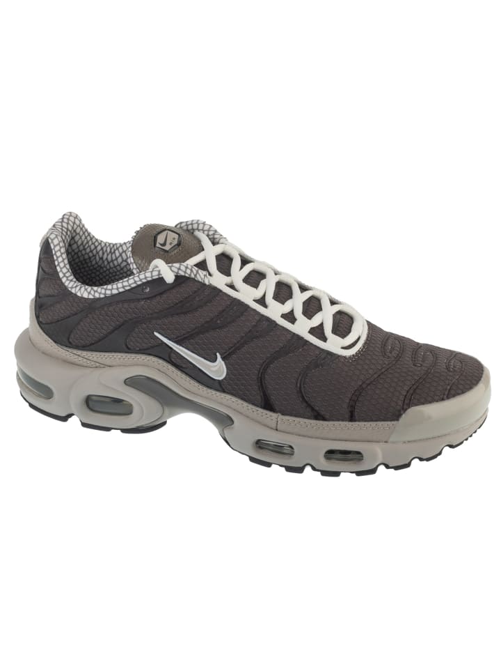 Nike Кроссовки Air Max Plus серого цвета
Nike Кроссовки Air Max Plus серого цвета