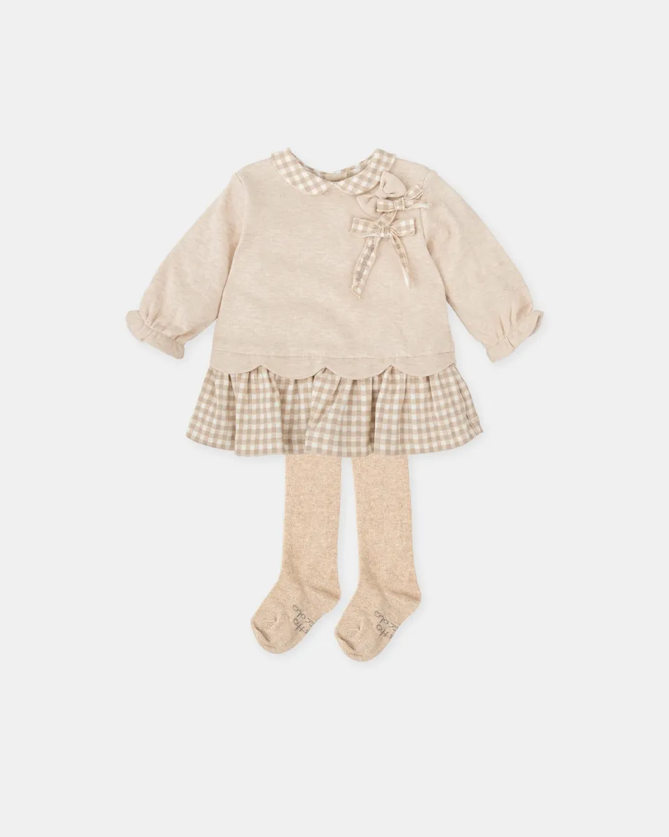 Детский комплект: песочного цвета платье и колготки Tutto Piccolo
Детский комплект: песочного цвета платье и колготки Tutto Piccolo