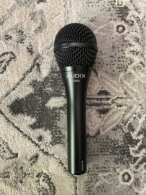 Динамический микрофон Audix OM6 Dynamic Vocal Microphone
Динамический микрофон Audix OM6 Dynamic Vocal Microphone