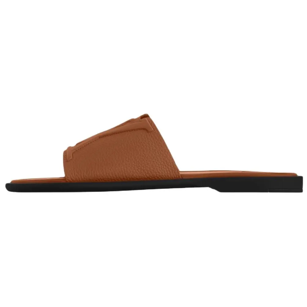 LOUIS VUITTON Тапочки-слайды мужские коричневые
LOUIS VUITTON Тапочки-слайды мужские коричневые