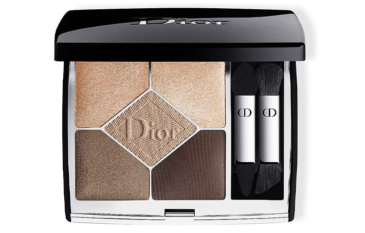 Палитра теней для век haute couture limited edition матовые пять цветов velour matte DIOR
Палитра теней для век haute couture limited edition матовые пять цветов velour matte DIOR