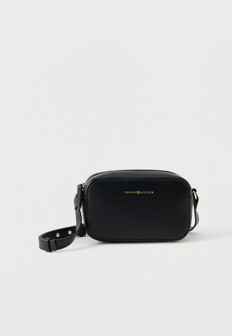 Сумка кросс-боди Tommy Hilfiger CAMERA BAG, Black
Сумка кросс-боди Tommy Hilfiger CAMERA BAG, Black
