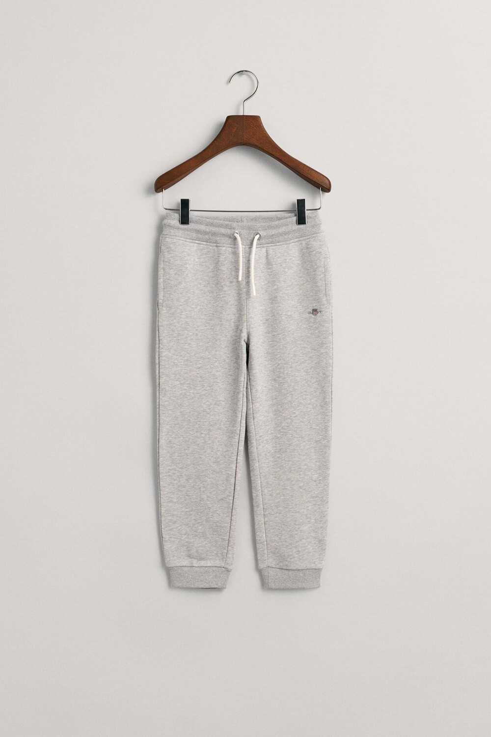 Джоггер-Щит с логотипом Gant, серый
Джоггер-Щит с логотипом Gant, серый