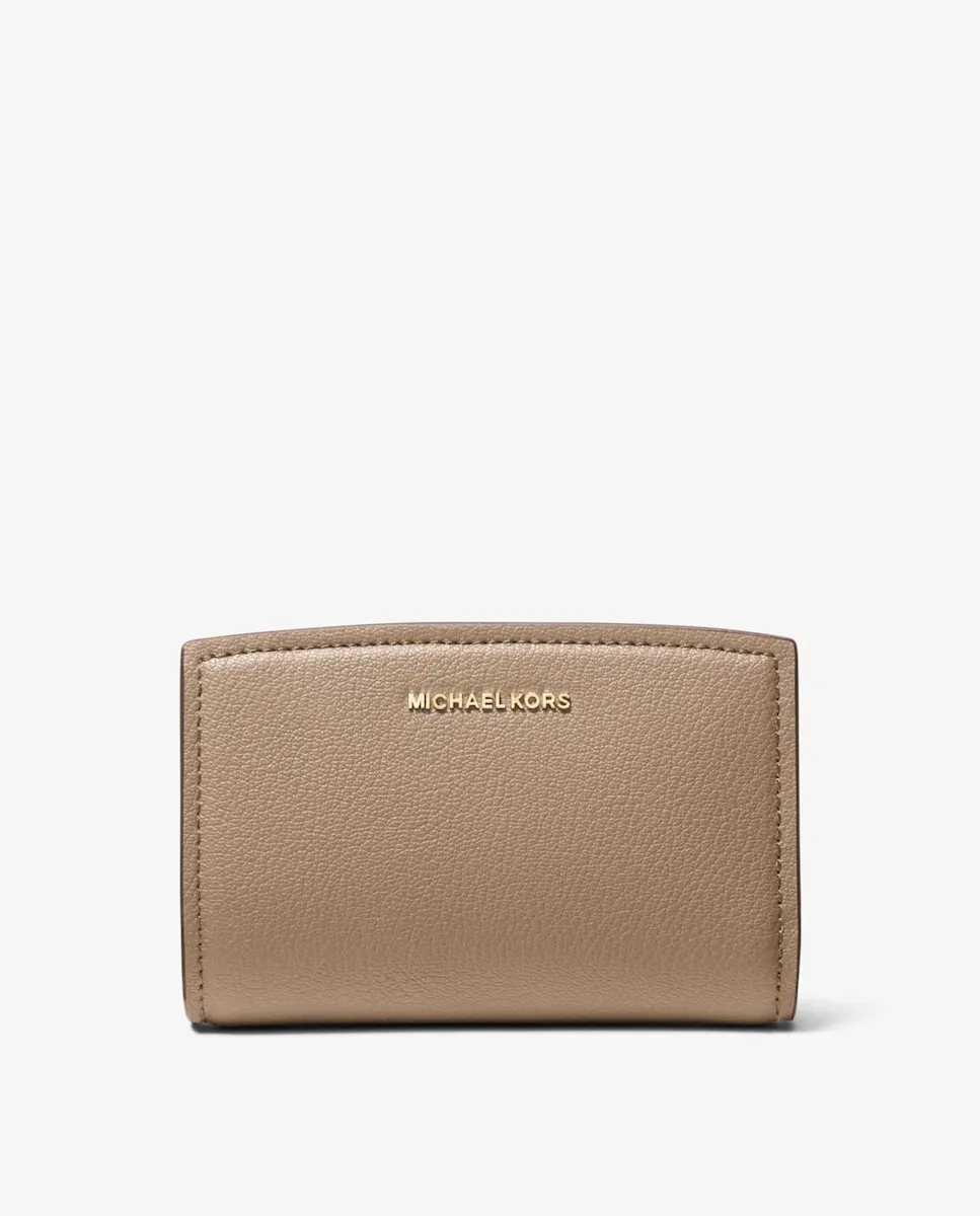 Женская сумка из гранулированной кожи Michael Michael Kors, бежевый
Женская сумка из гранулированной кожи Michael Michael Kors, бежевый