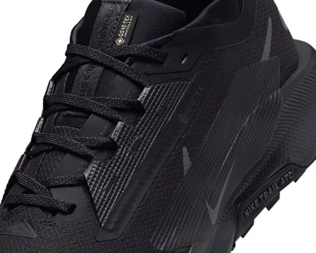 Мужские кроссовки для трейлраннинга Nike Pegasus Trail 5 GORE-TEX водонепроницаемые, черный
Мужские кроссовки для трейлраннинга Nike Pegasus Trail 5 GORE-TEX водонепроницаемые, черный