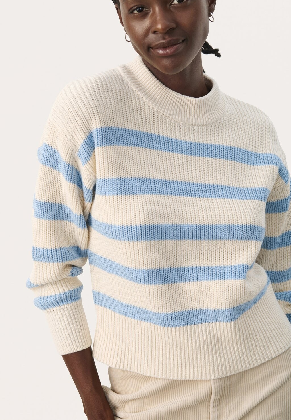 Джемпер RETA Part Two, светло-голубой
Джемпер RETA Part Two, светло-голубой