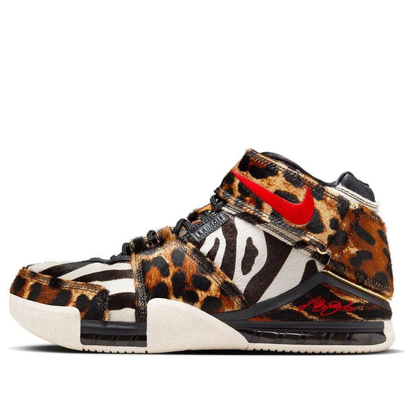 Кроссовки Nike Lebron 2 “Beast“, черный
Кроссовки Nike Lebron 2 “Beast“, черный