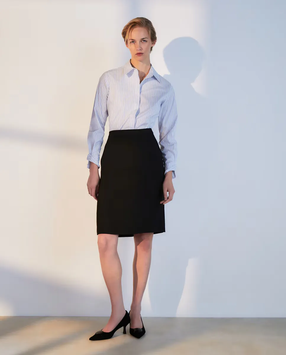 Базовая прямая короткая юбка Woman El Corte Inglés, черный
Базовая прямая короткая юбка Woman El Corte Inglés, черный