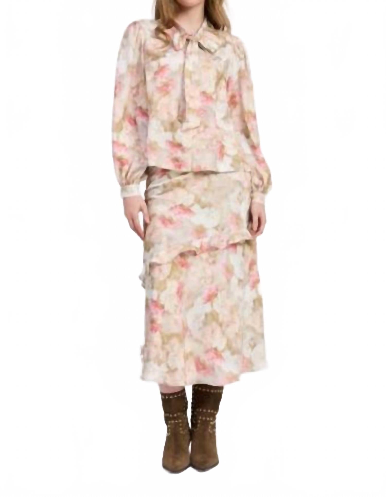 Блузка Mackenzie с длинными рукавами цвета шартрез-розовый Jacquie The Label, Chartreuse Pink
Блузка Mackenzie с длинными рукавами цвета шартрез-розовый Jacquie The Label, Chartreuse Pink