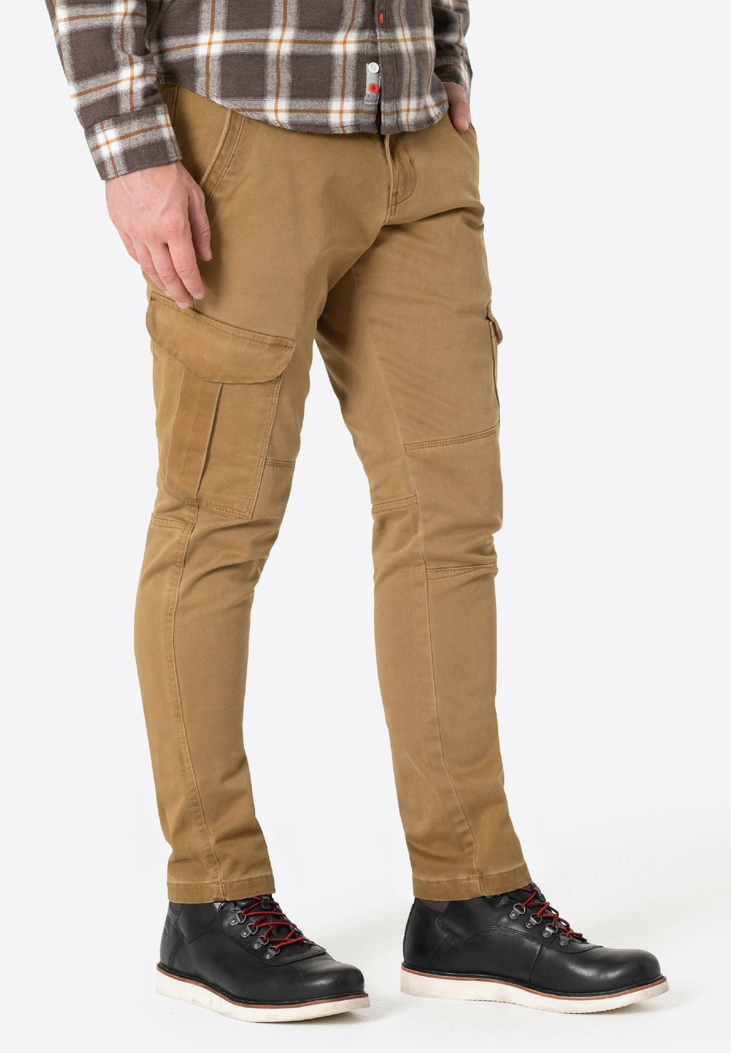 Брюки карго NIKLAS TIMEZONE, светло-коричневый
Брюки карго NIKLAS TIMEZONE, светло-коричневый