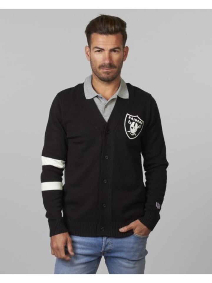 Кардиган Jack & Jones Strickjacke, черный
Кардиган Jack & Jones Strickjacke, черный