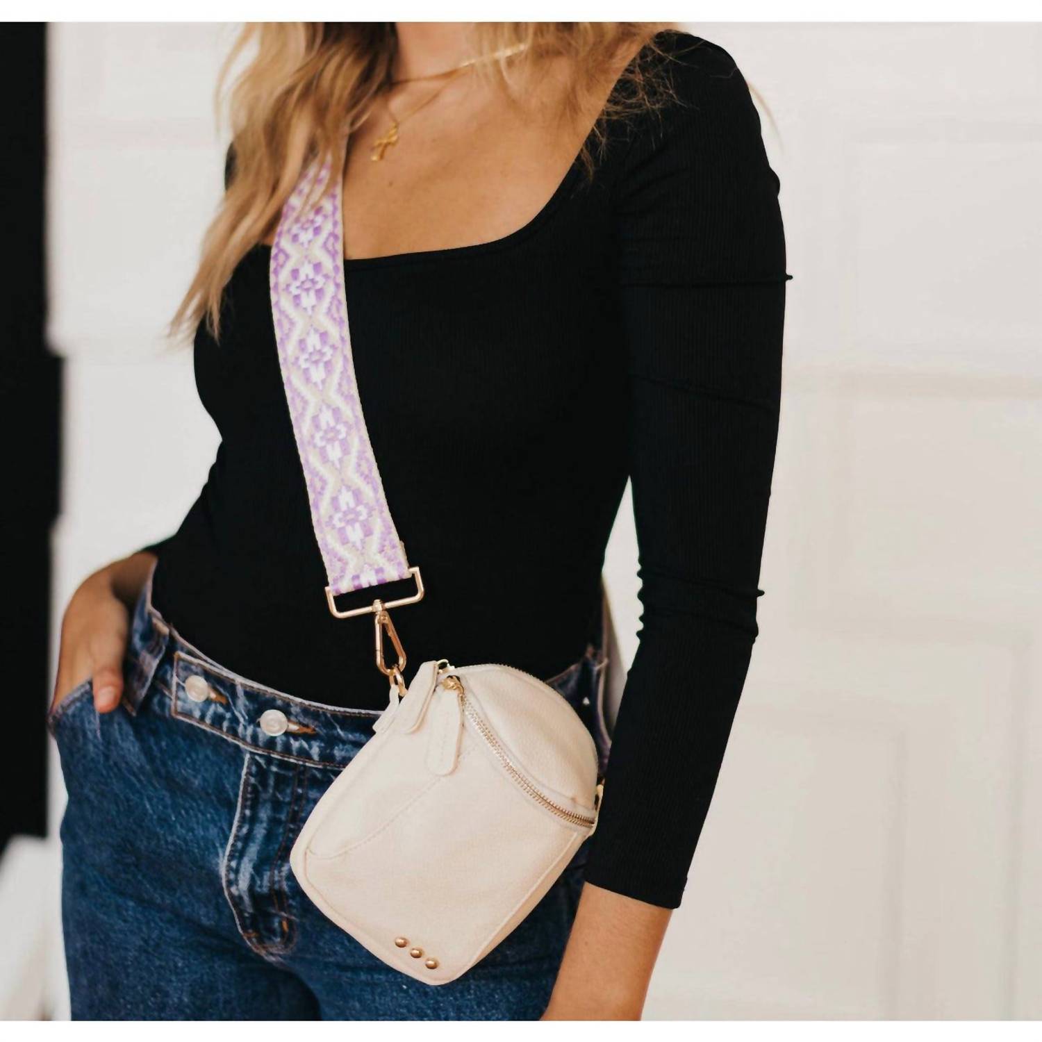 Сумка Ellie через плечо в кремовом цвете Pretty Simple
Сумка Ellie через плечо в кремовом цвете Pretty Simple