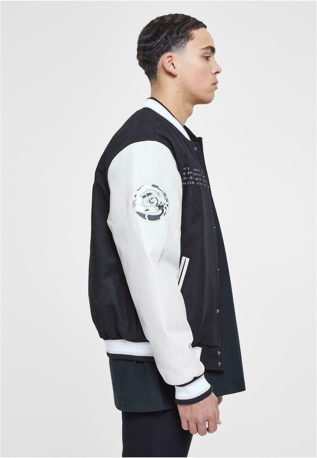 Куртка-бомбер Retro Block College Karl Kani, черный
Куртка-бомбер Retro Block College Karl Kani, черный