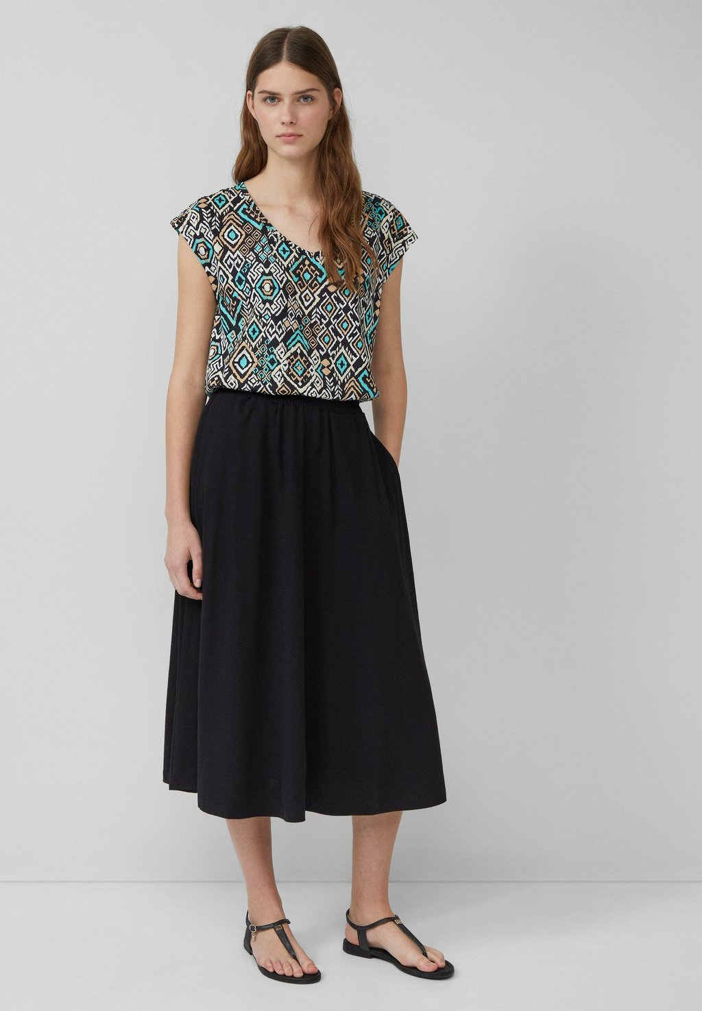 Юбка А-силуэта MIDI MIT EINGRIFFTASCHEN s.Oliver, черный
Юбка А-силуэта MIDI MIT EINGRIFFTASCHEN s.Oliver, черный