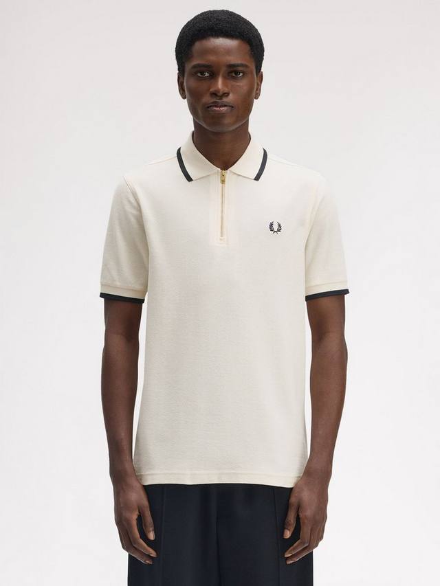 Хлопковая поло с коротким рукавом из крепа пике Fred Perry, Красный, Хлопковая поло с коротким рукавом из крепа пике Fred Perry
Хлопковая поло с коротким рукавом из крепа пике Fred Perry, Красный, Хлопковая поло с коротким рукавом из крепа пике Fred Perry