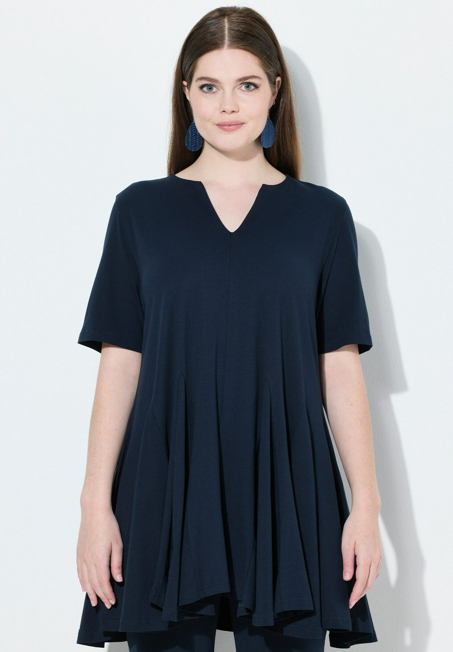Футболка Ulla Popken TUNIC, Marine/Dark Blue, Синий, Футболка Ulla Popken TUNIC, Marine/Dark Blue
Футболка Ulla Popken TUNIC, Marine/Dark Blue, Синий, Футболка Ulla Popken TUNIC, Marine/Dark Blue