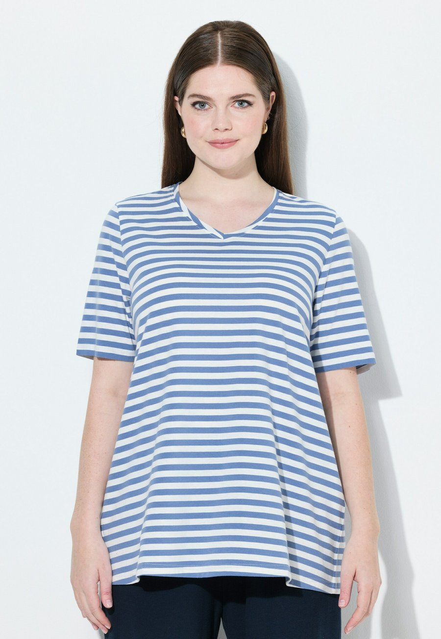 Футболка Ulla Popken 2 PACK STRIPED , Cornflower Blue/Blue, Синий, Футболка Ulla Popken 2 PACK STRIPED , Cornflower Blue/Blue
Футболка Ulla Popken 2 PACK STRIPED , Cornflower Blue/Blue, Синий, Футболка Ulla Popken 2 PACK STRIPED , Cornflower Blue/Blue