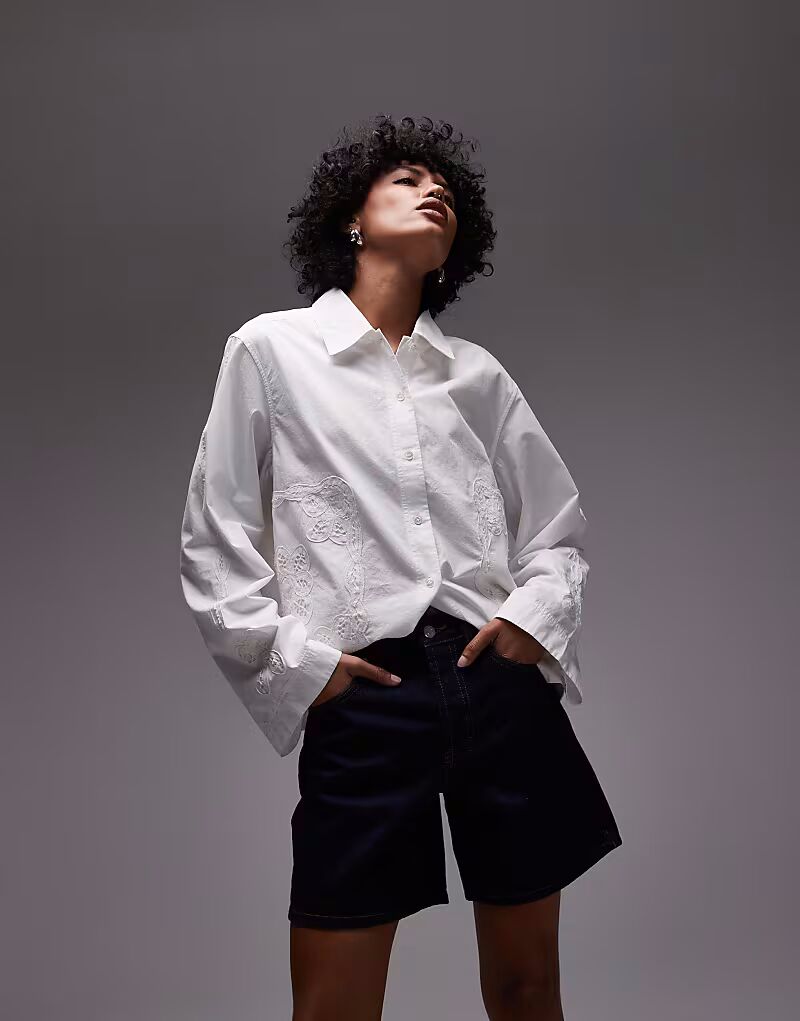 Вышитая рубашка ARKET в цвете «кремовый» 
Вышитая рубашка ARKET в цвете «кремовый»