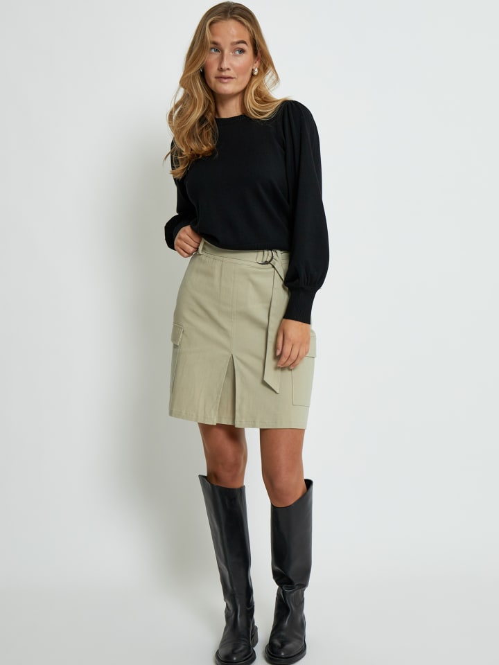 Свитер черного цвета minus
Свитер черного цвета minus