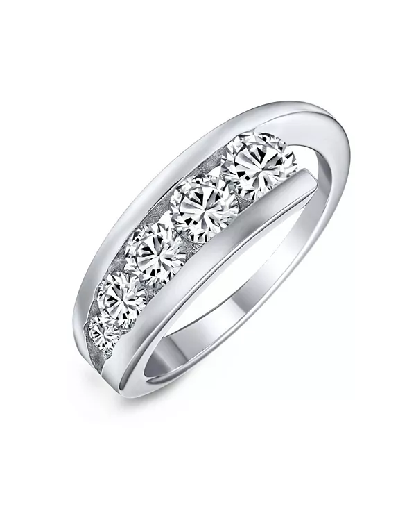 Современное эффектное кольцо с градуированным кубическим цирконием CZ, серебро 925 пробы Bling Jewelry, silver
Современное эффектное кольцо с градуированным кубическим цирконием CZ, серебро 925 пробы Bling Jewelry, silver