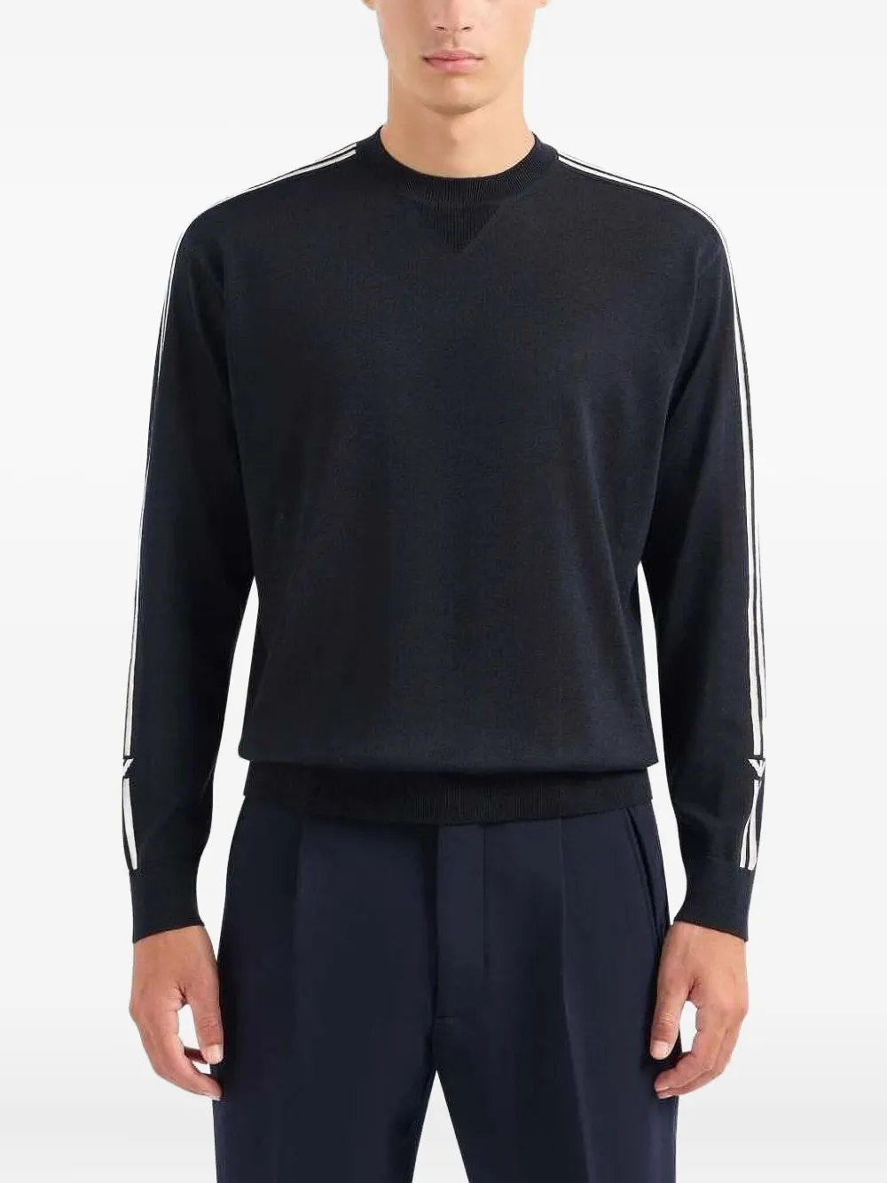 Свитер с полосками Emporio Armani, черный
Свитер с полосками Emporio Armani, черный