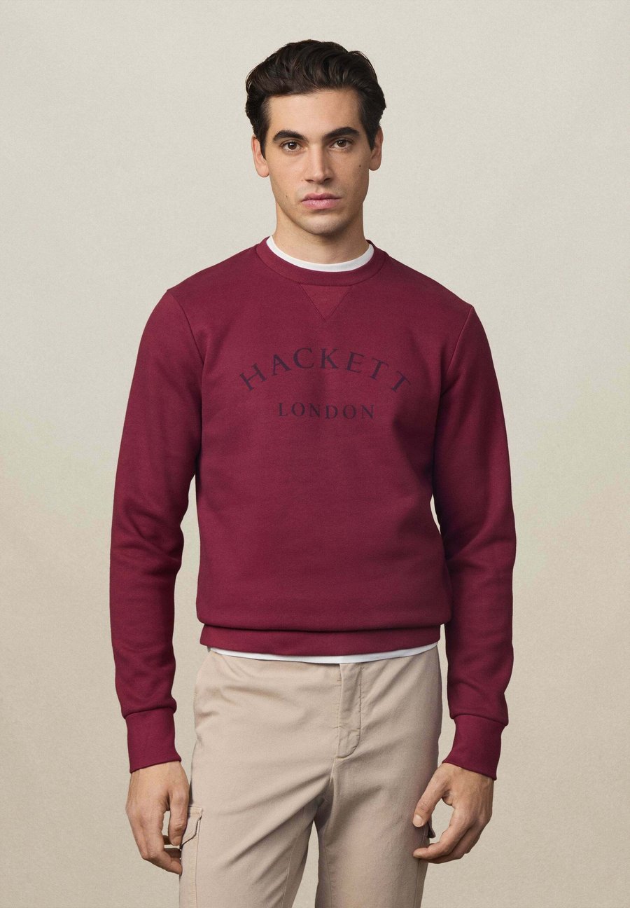 Толстовка Hackett London HERITAGE , Burgundy Red/Red
Толстовка Hackett London HERITAGE , Burgundy Red/Red