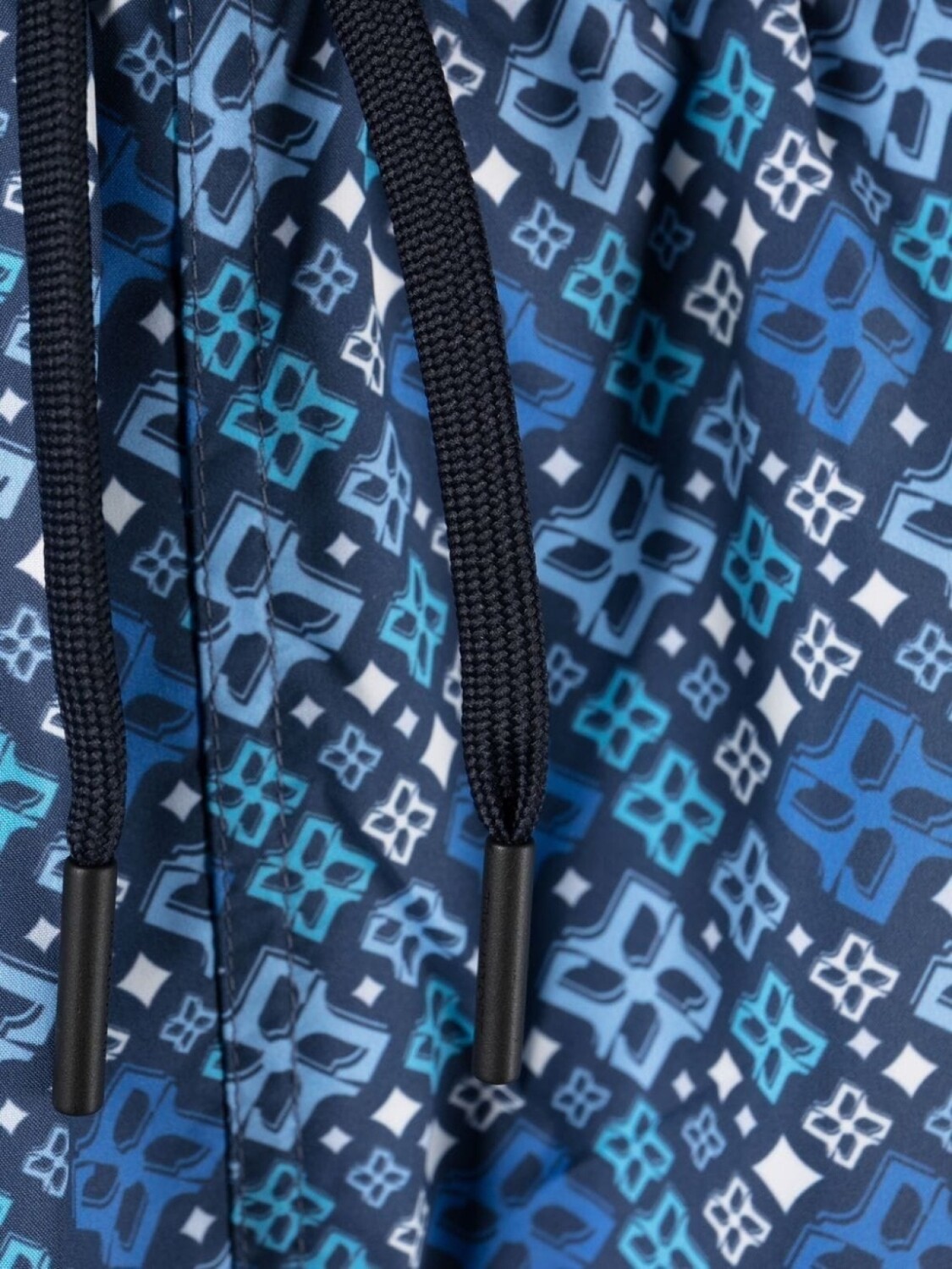 Tagliatore плавки-шорты с узором, синий
Tagliatore плавки-шорты с узором, синий