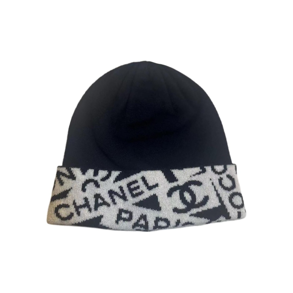 Chanel Кашемировая шапка-бини унисекс, темно-синий
Chanel Кашемировая шапка-бини унисекс, темно-синий