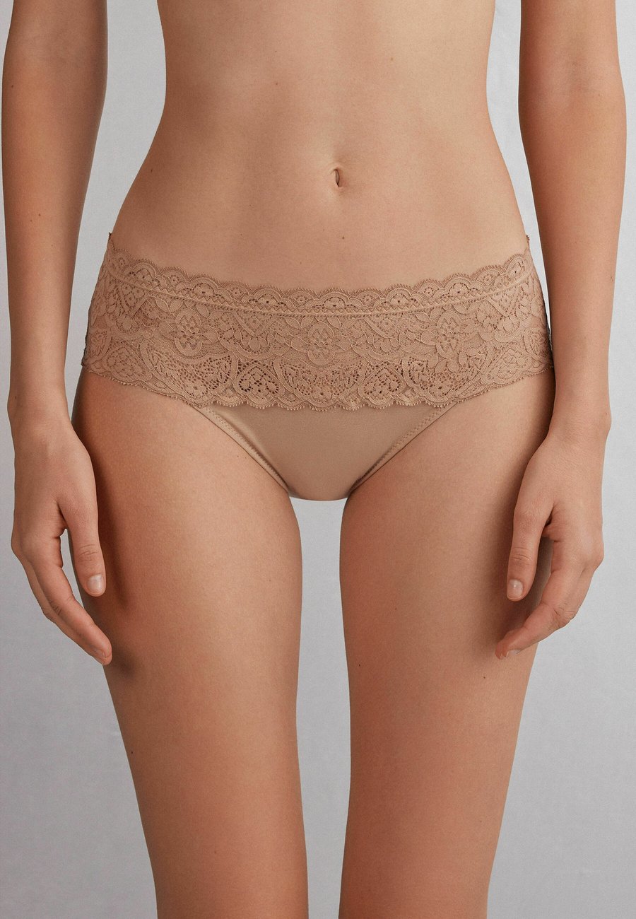 Брифы Intimissimi Briefs, Natural/Beige
Брифы Intimissimi Briefs, Natural/Beige