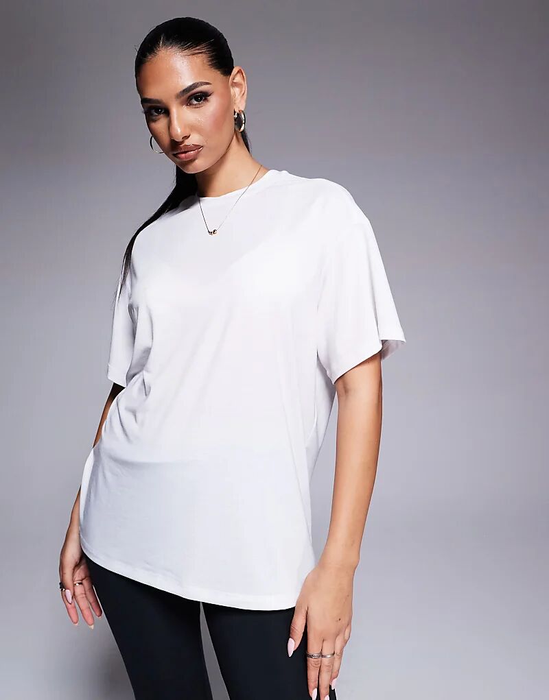 Футболка Icon quick dry performance большого размера белого цвета ASOS 4505
Футболка Icon quick dry performance большого размера белого цвета ASOS 4505