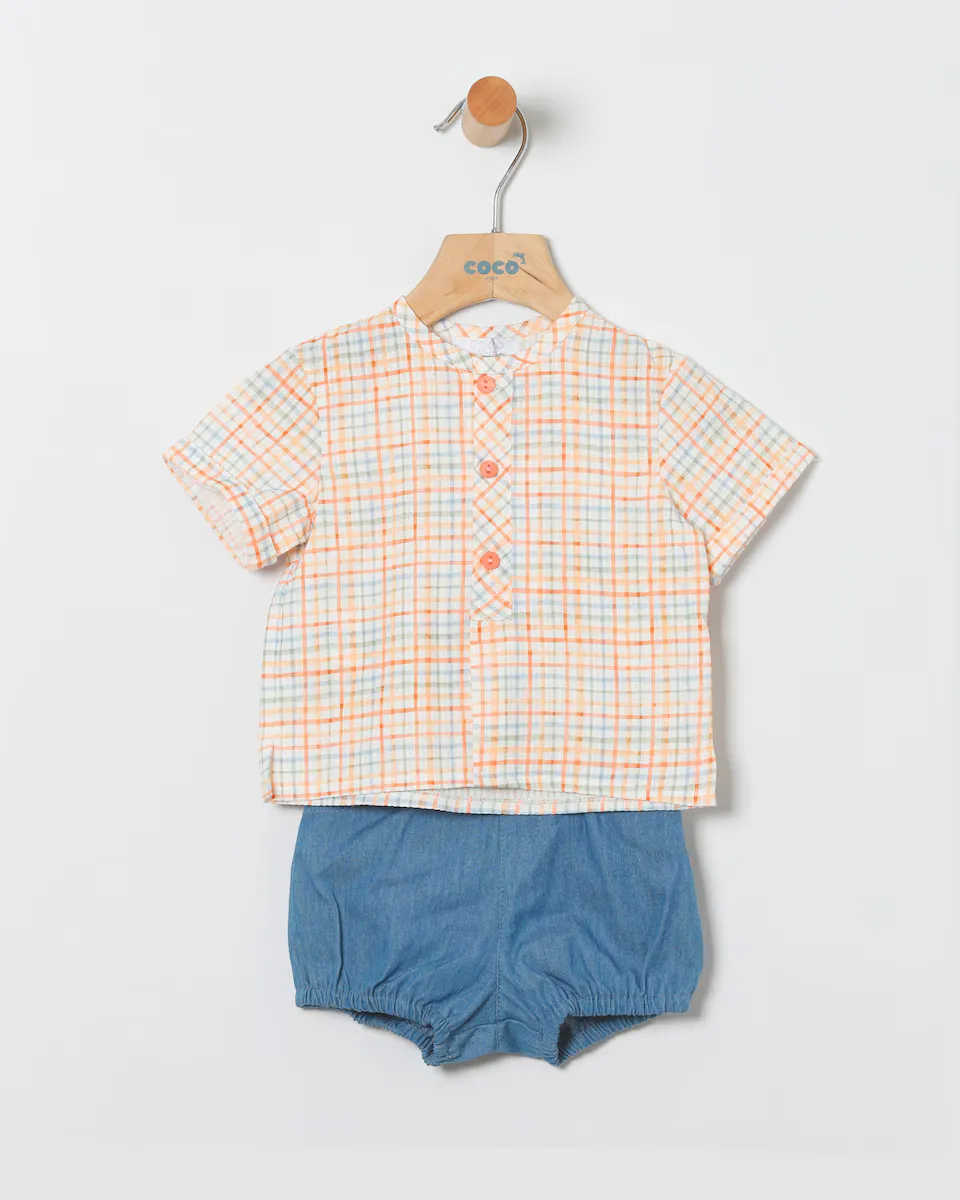 Разноцветный клетчатый комплект для мальчика с джинсовыми шароварами Coco Acqua, синий
Разноцветный клетчатый комплект для мальчика с джинсовыми шароварами Coco Acqua, синий