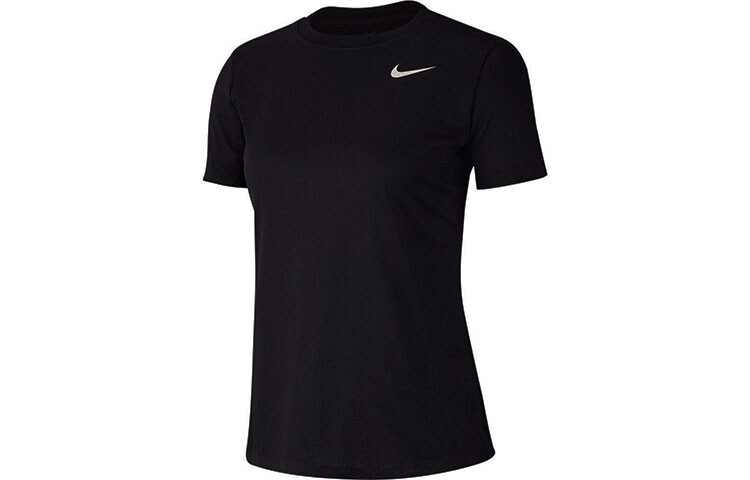 Футболка женская черная Nike
Футболка женская черная Nike