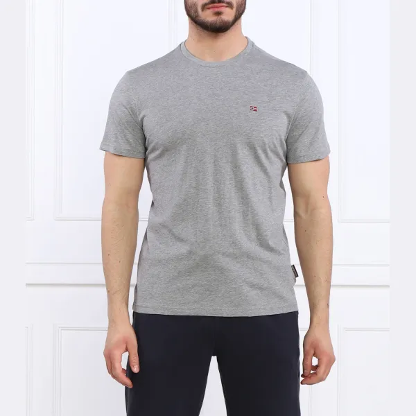 Футболка стандартного кроя Napapijri, серый
Футболка стандартного кроя Napapijri, серый