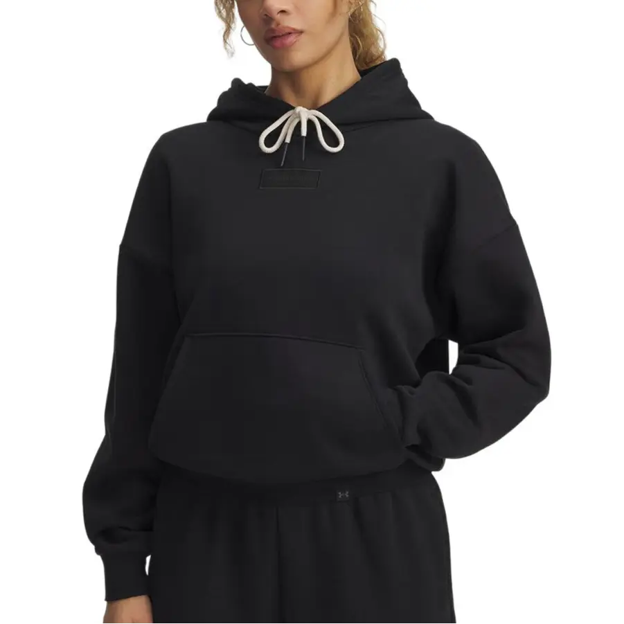 Under Armour Свитшот женский черный
Under Armour Свитшот женский черный