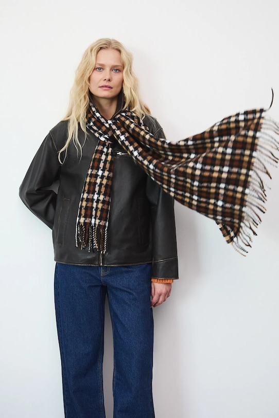 Шарф Medicine, бежевый
Шарф Medicine, бежевый