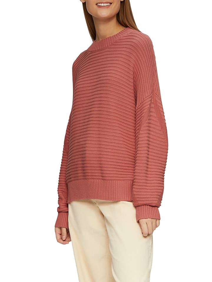 Свитер пыльно-розового цвета s.Oliver
Свитер пыльно-розового цвета s.Oliver