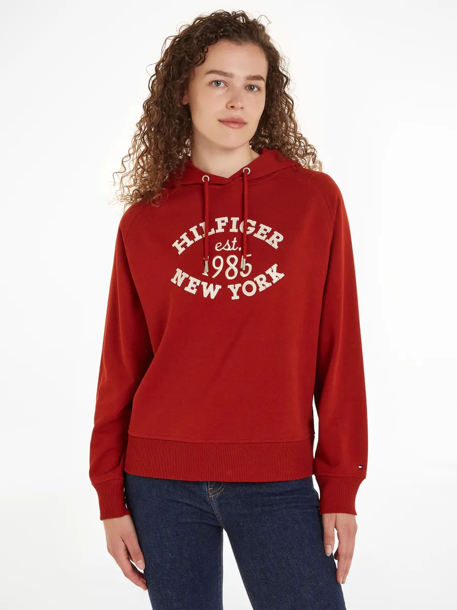 Толстовка Tommy Hilfiger "MDRN REG VARSITY HOODIE", с капюшоном, цвет Dark Magma
Толстовка Tommy Hilfiger "MDRN REG VARSITY HOODIE", с капюшоном, цвет Dark Magma