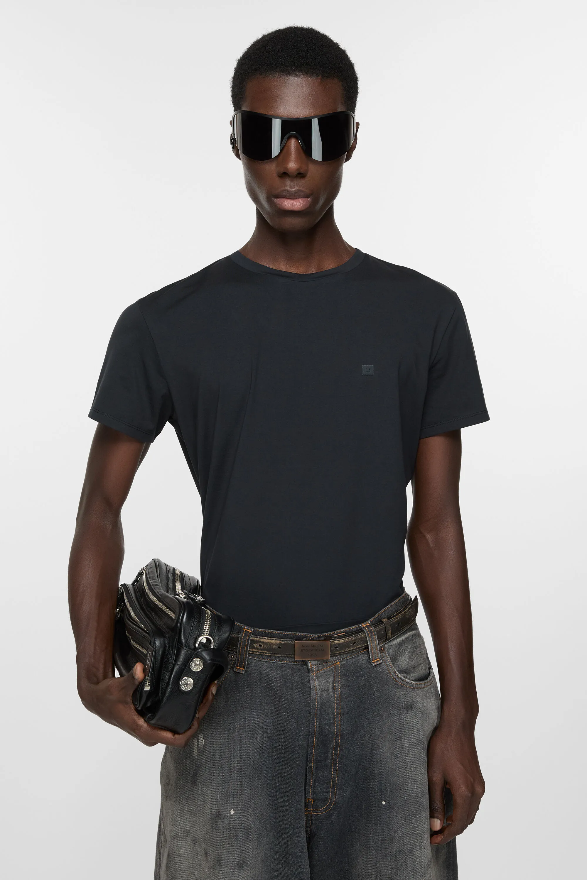 Футболка - стандартный крой Acne Studios, Black
Футболка - стандартный крой Acne Studios, Black