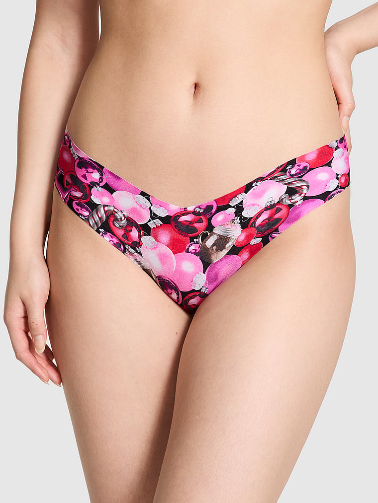 Трусики-Стринги No-Show Pink, smooth photo real ornaments print
Трусики-Стринги No-Show Pink, smooth photo real ornaments print