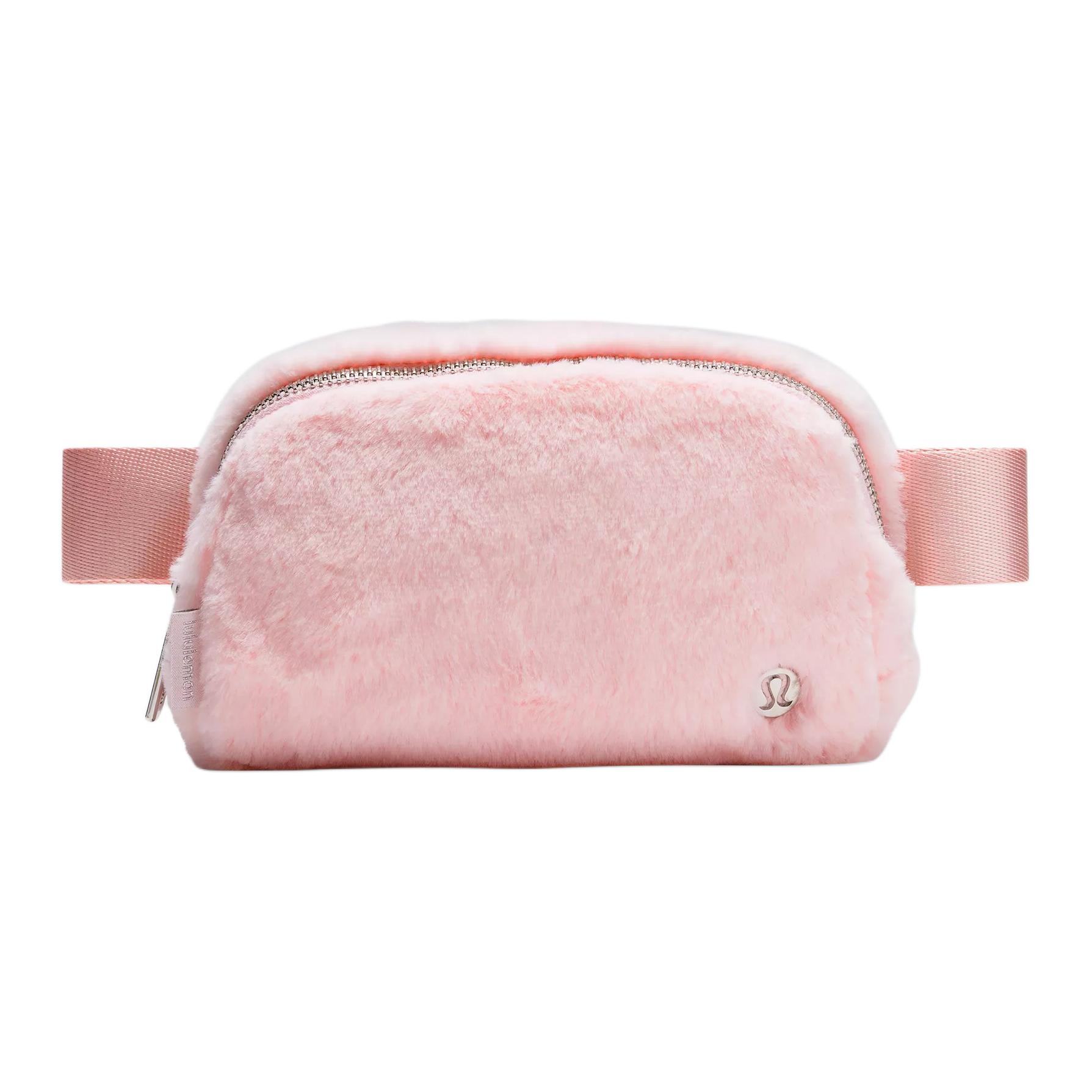 Lululemon Полиэстеровый поясной рюкзак женский клубничный молочный коктейль, Strawberry Milkshake
Lululemon Полиэстеровый поясной рюкзак женский клубничный молочный коктейль, Strawberry Milkshake