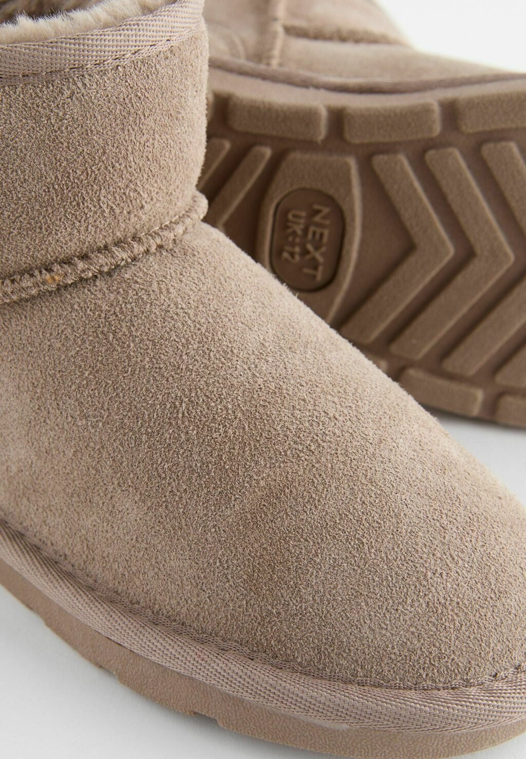 Зимние ботинки Next, серый
Зимние ботинки Next, серый