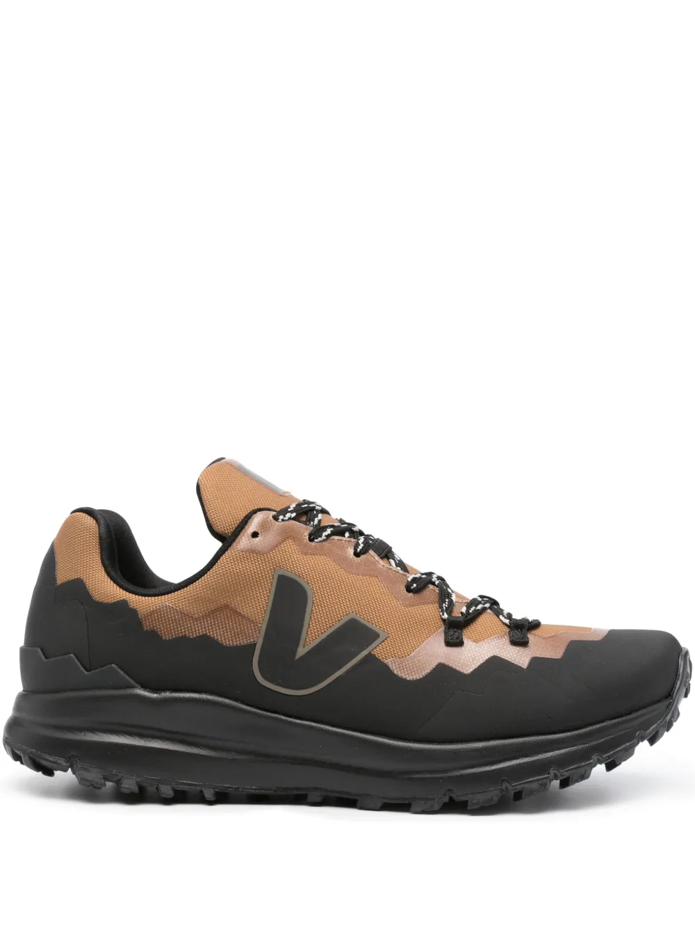 Кроссовки Fitz Roy VEJA, черный
Кроссовки Fitz Roy VEJA, черный