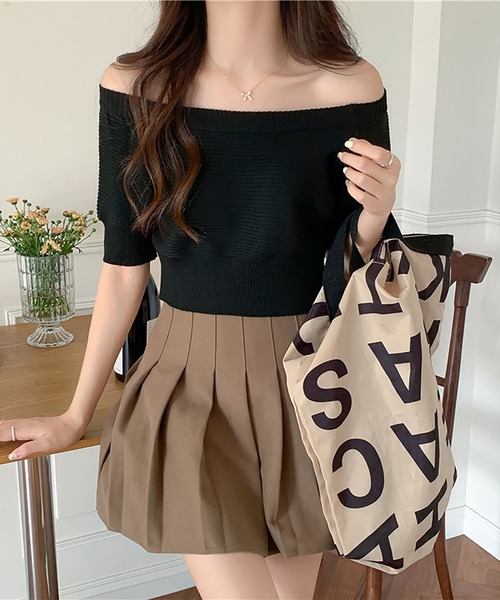 Топ с открытыми плечами NinaetLina, черный
Топ с открытыми плечами NinaetLina, черный