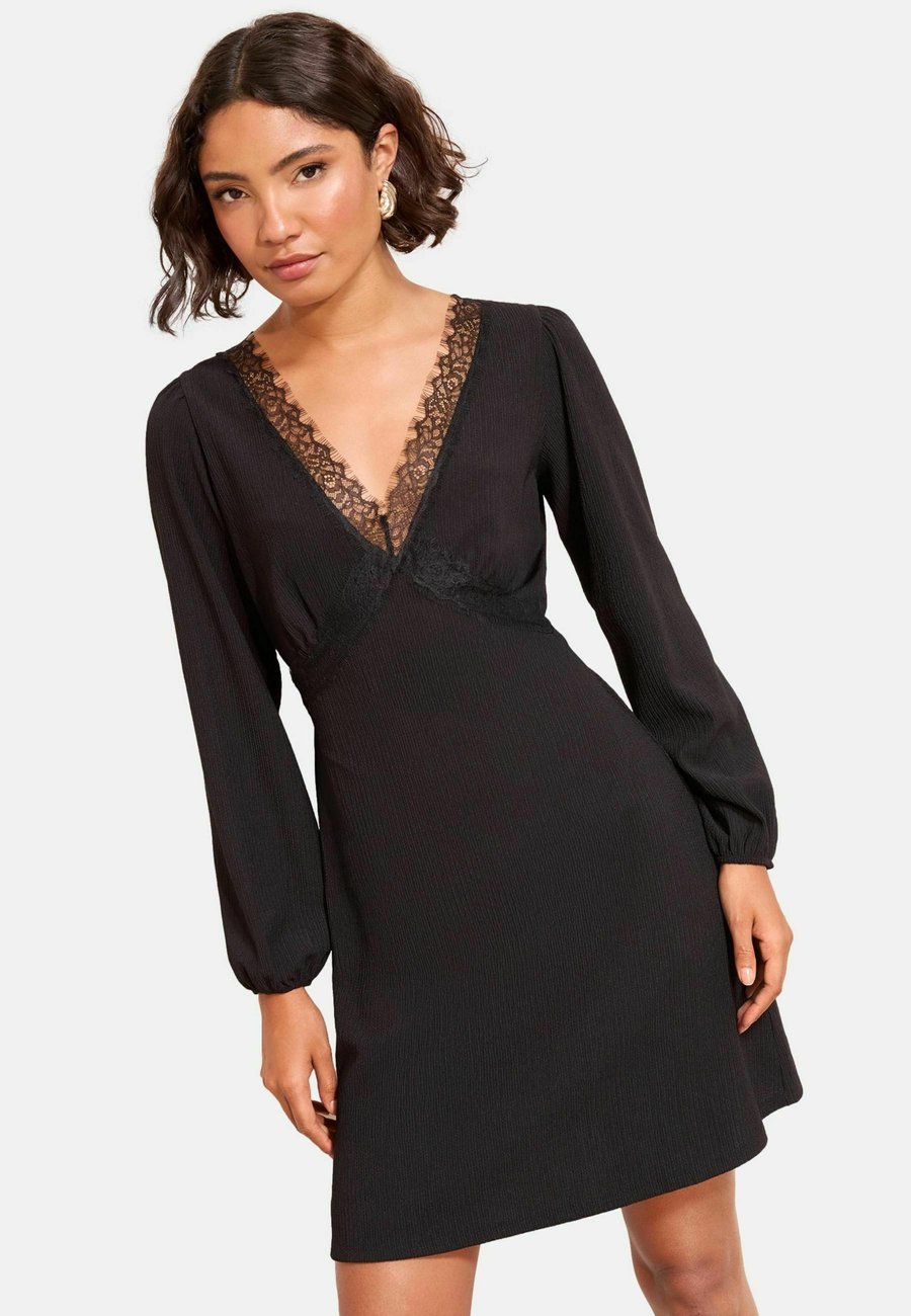 Платье Friends Like These Jersey dress, Black
Платье Friends Like These Jersey dress, Black