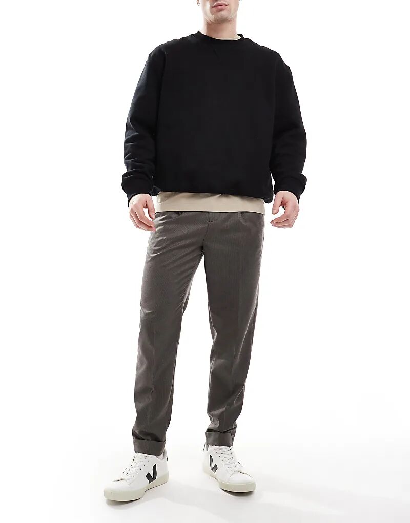 Элегантные зауженные брюки из коричневой микротекстуры ASOS DESIGN
Элегантные зауженные брюки из коричневой микротекстуры ASOS DESIGN