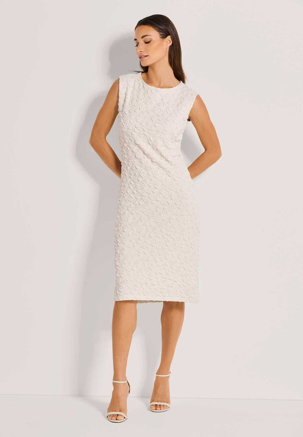 Повседневное платье MADELEINE, цвет Pebble
Повседневное платье MADELEINE, цвет Pebble