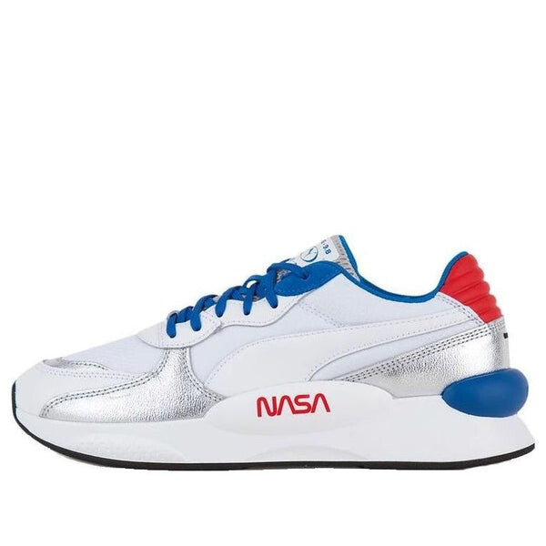Кроссовки nasa x rs 9.8 'space agency' Puma, белый
Кроссовки nasa x rs 9.8 'space agency' Puma, белый